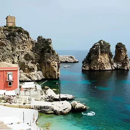 Disa By Sicily Travelling * 카스텔라마레델골포